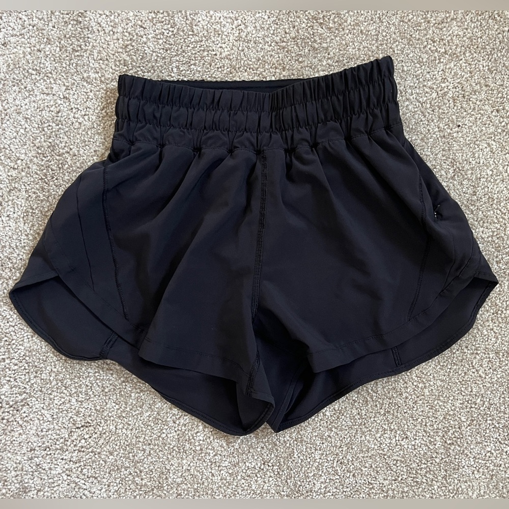 EUC Lululemon Track that High Rise lined short - 3” inseam in black